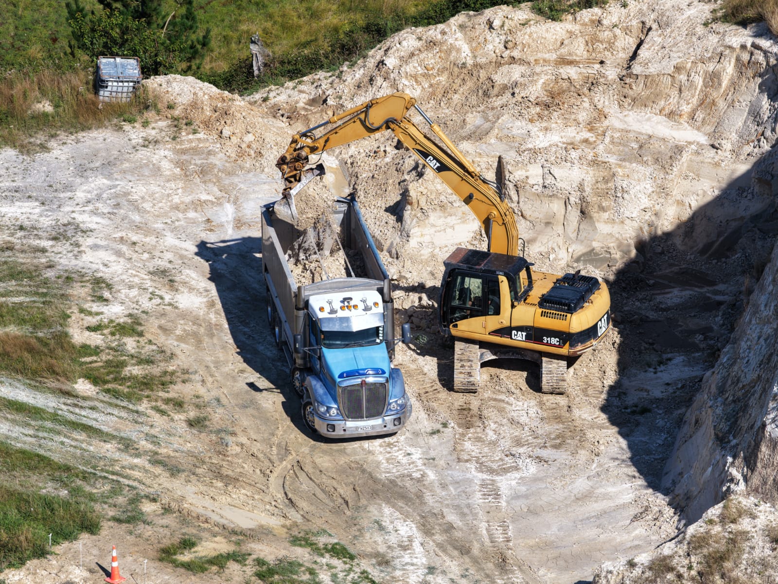 Bulk transport of diatomaceous earth from Rotorua mine